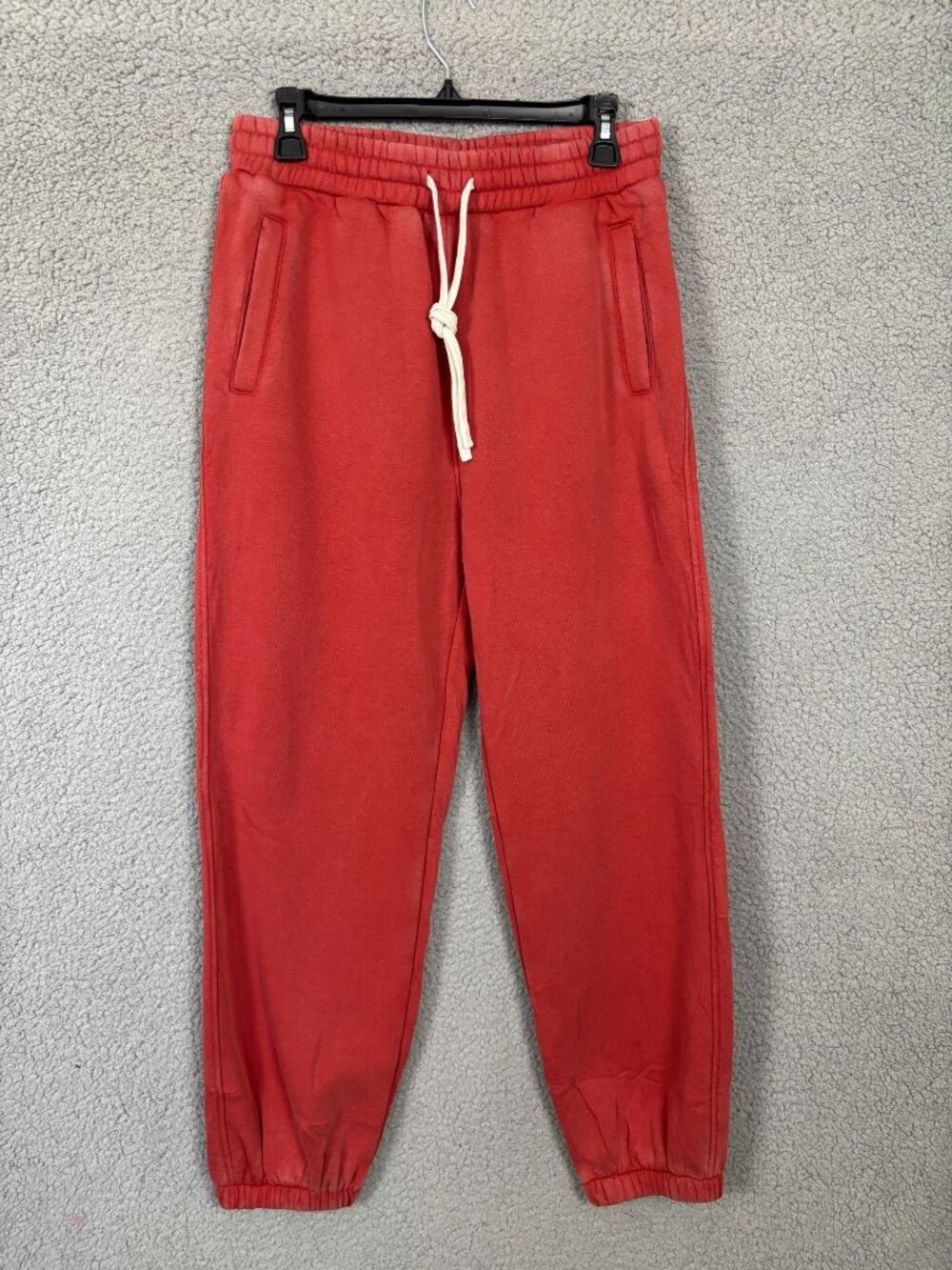 Women's Red Jogger Sweatpants Fleece  Elastic Waist & Drawstring Medium NWT's.